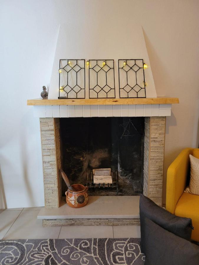 Ancient Stone 'Casa Rosa'- Sea And Mountain View Tranquil Borgo Villa Tavenna Exteriör bild